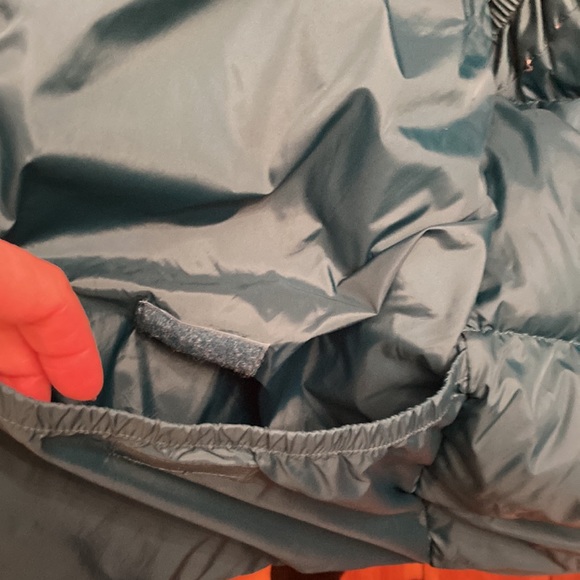 Gorgeous Cabela’s premier northern goose down vest - Picture 10 of 12